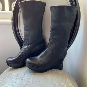 NEW!! Stuart Weitzman Beautiful Soft Leather Boots